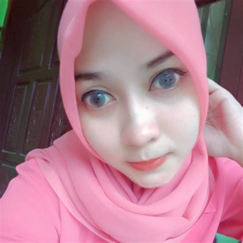 Foto Selfie Cewek Hijab Manis Cantikamagz