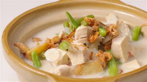Ayam kuah kecap jamur kancing jadi salah satu resep makanan rumahan yang layak dicoba. Resep Pedesan Ayam Kuah - 1 ekor ayam broiler, berat ...