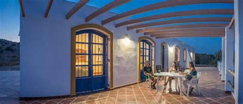 Reserva y descubre 13 apartamentos, casas y villas en cabo de gata con 104 opiniones de viajeros. Casa Rural La Noria - Los Escullos Cabo de gata