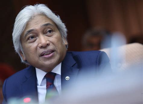 Following a questionable land purchase deal with 1malaysia development berhad, bank negara malaysia governor tan sri muhammad ibrahim is said to have offered to resign. Economy on track for 4.5-4.8% growth in 2017: Bank Negara ...