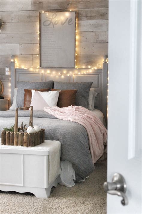 Learn how to make your bedroom cozy with these style tips and tricks. Cozy Bedroom Reveal and a Chalk Painted Pillow - Simple ...