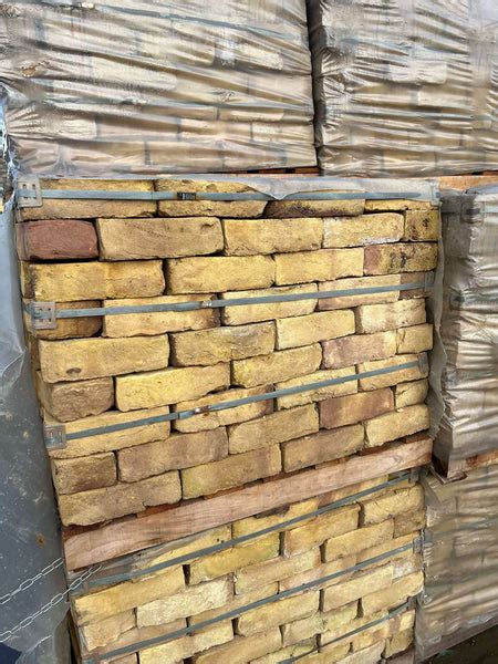 London Yellow Stock Pack Of 5 Corners Brick Tiles Nationwide