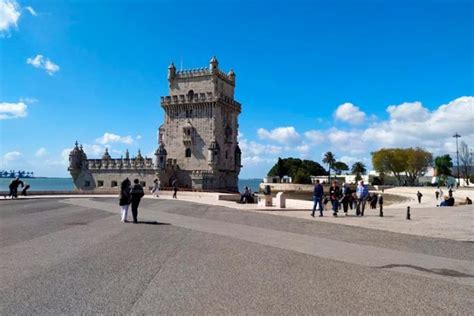 Travelers should avoid all travel to portugal. Portugal enfrenta melhor panorama de Covid-19 dos últimos ...