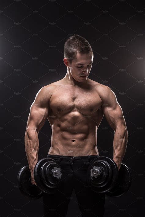 Bodybuilder dark black background ~ Sports Photos ...