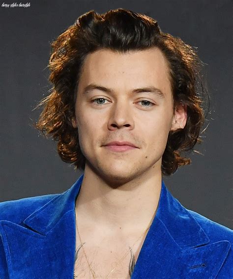 He is known for a his beautiful voice and his different kinds of hairstyles. 8 Harry Styles Hairstyle - Undercut Hairstyle