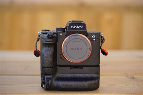 Sony A7iii Battery Grip And Grip Extension Guide