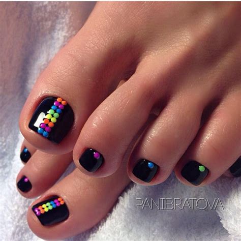 Animal print en las uñas de los pies. 20 diseños de uñas que mantendrán tus pies hermosos y lindos