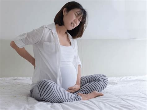 Common Discomforts During Pregnancy And How To Deal With
