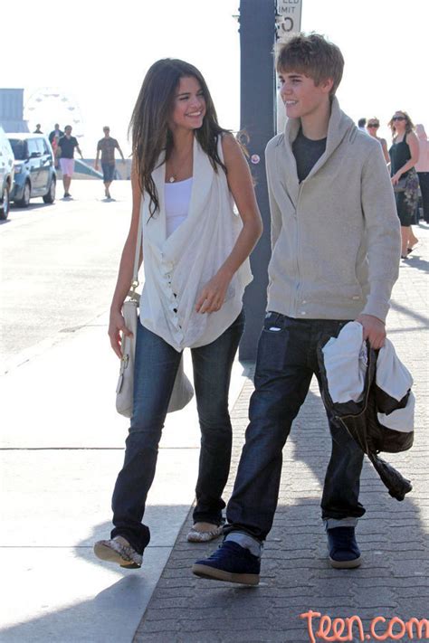 Justin And Selena Justin Bieber And Selena Gomez Photo 19183211 Fanpop