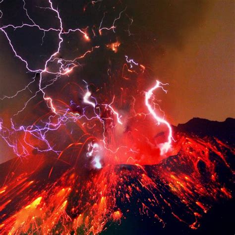 Volcanic Lightning Happens At The Beginning Of A Volcanic Eruption