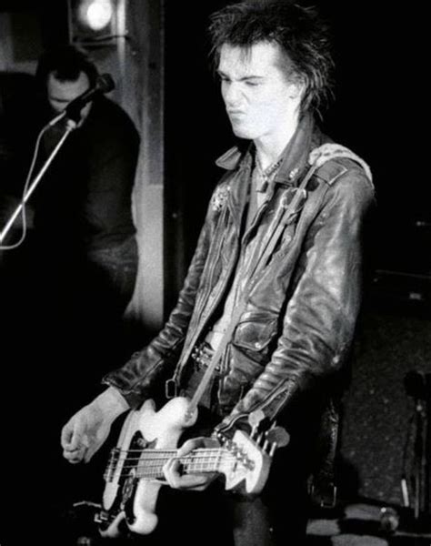 rare photos of sex pistols playing huddersfield gig in new book yorkshirelive