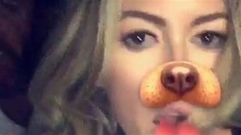 Paulina Gretzky Is Now On Snapchat Huffpost Null