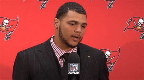 Press Conference Mike Evans