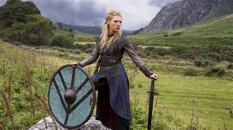 Lagertha est un personnage principal dans la première, deuxième, troisième et quatrième saisons de vikings. 83+ Lagertha Wallpapers on WallpaperSafari