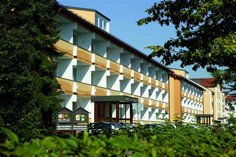 Appartementhaus nurnberg features a safety deposit box, lift and a vending machine along with rooms with a dishwasher, a kettle and a toaster. Haus Stuttgart/Frankfurt in Bad Füssing