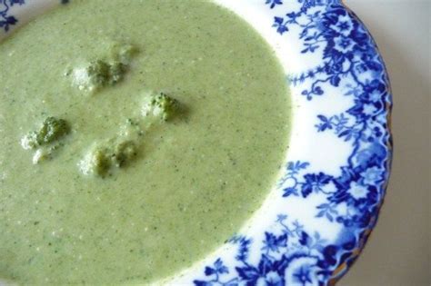 Cream of broccoli soup is a favorite of mine, this slimmed down version is so good, and it's quick and easy to prepare. Low Calorie Broccoli Soup Recipe - Food.com | Recipe | Low calorie recipes, Soup recipes ...