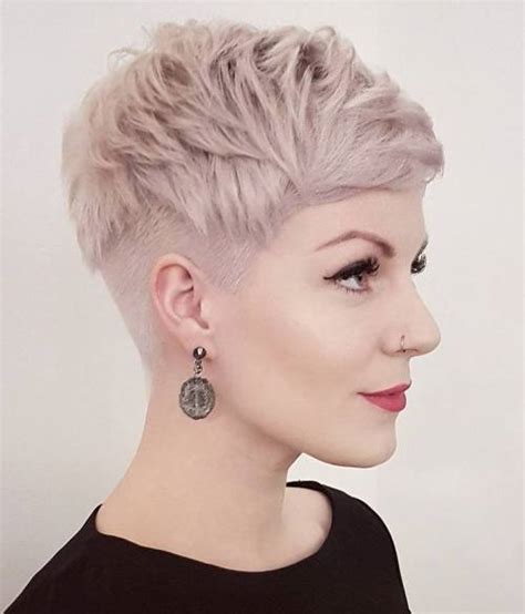 60 Adorable Short Pixie Haircuts Mixing Charm And Ease For 2024