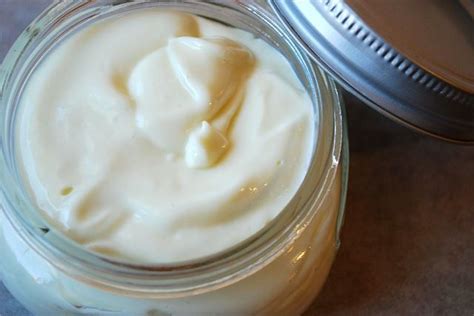 Cheap And Effective Facial Moisturizer Do It Yourself