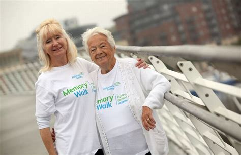 The Alzheimer S Society Memory Walk Drew Crowds To The Newcastle And