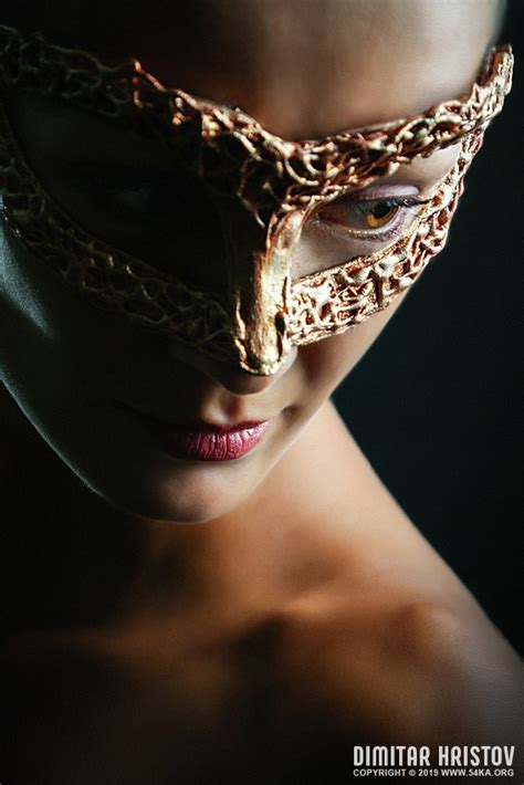 beauty glamour woman wearing in venetian masquerade carnival mask 54ka [photo blog]
