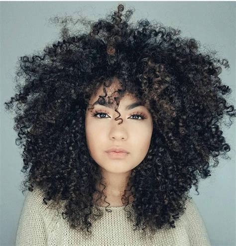 Hairstyles 2019 What Curly Hairstyles Are In For 2019 Short