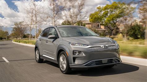 Hyundai Kona Electric 64 Kwh Specs Price Photos Offers And Incentives