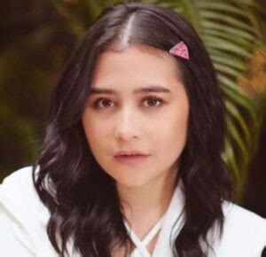 Prilly Latuconsina Biography Age Height Family Wiki More Wikistarbio