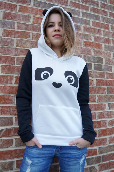 Shenaniganska Weekend Style Panda Hoodie