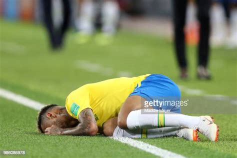 Neymar Falls Photos And Premium High Res Pictures Getty Images