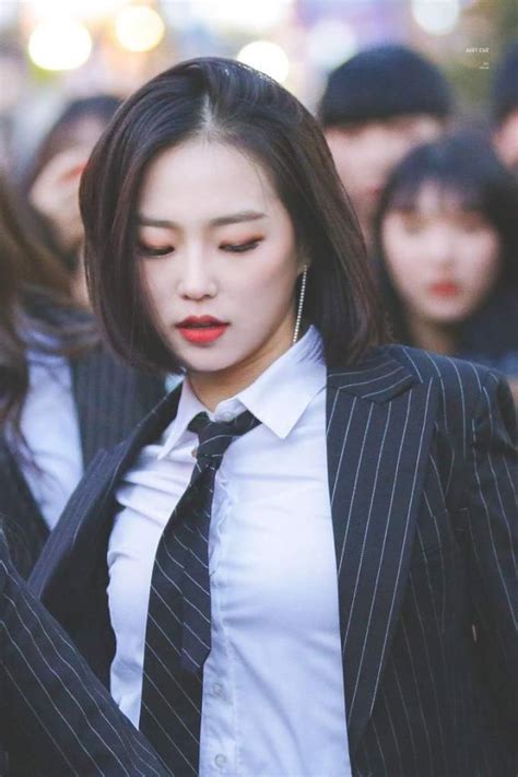 11 Female Idols Who Redefine Sexy In A Suit K Luv