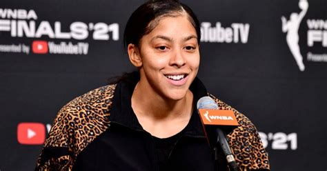 Wnba Star Candace Parker Announces Wife Expecting Child Trending
