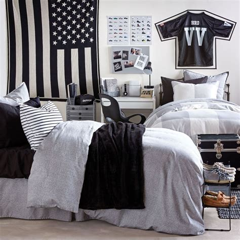 10 Dorm Room Ideas For Guys Decoomo
