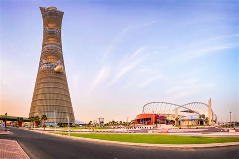 Aspire Tower Also Known As The Torch Doha Qatar Foto Von Nico