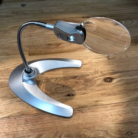 Led Table Top Magnifier W Flexible Arm And Light Magnifying Glasses And Loups Carbatec