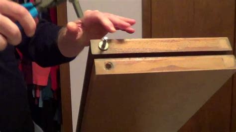 How To Fix Bifold Doors Bifold Closet Doors Youtube