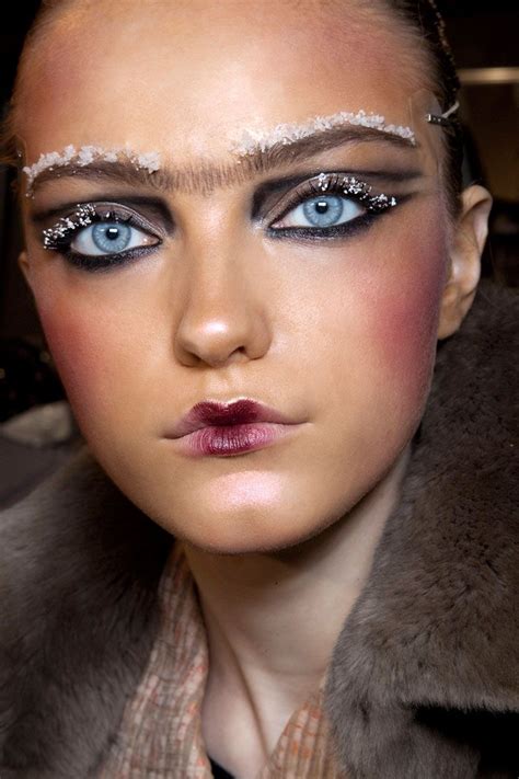 Dior Beauty Fall 2013 Makeup Artist Pat Mcgrath Best Looks Elle Maquillaje Pat Mcgrath Pat