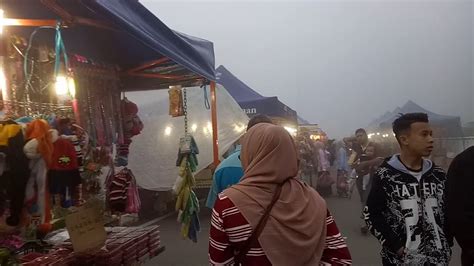 Golden hills @ cameron highlands. Pasar malam Golden Hills Cameron Highland - YouTube