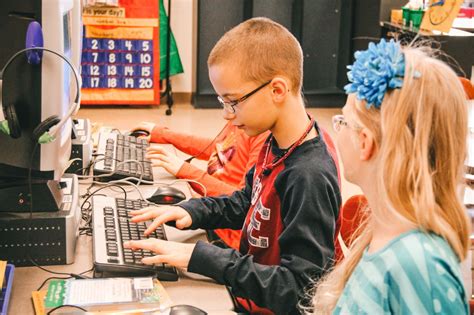How To Include Technology In The Classroom