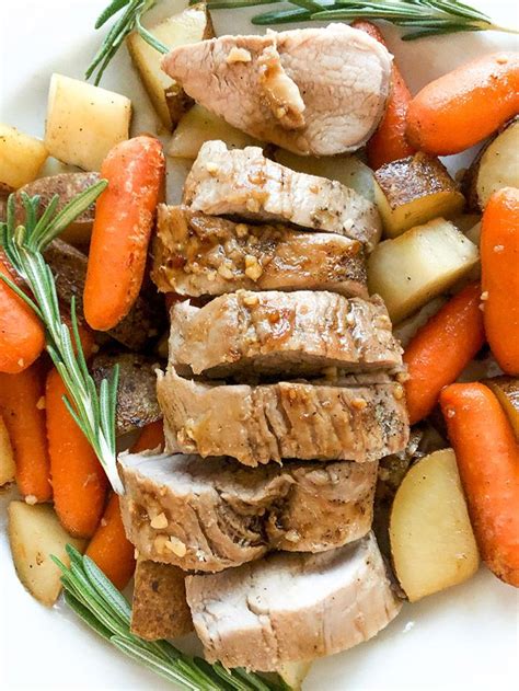 While the pork sears, toss the potatoes and onions with 1 tablespoon olive oil, remaining garlic and rosemary on a baking sheet. Honey Roasted Pork Tenderloin with Carrots‏ and Potatoes ...