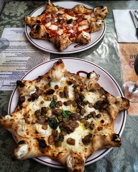 Continuing Our Weekend In Naples This Sunday Were All About The Pizza