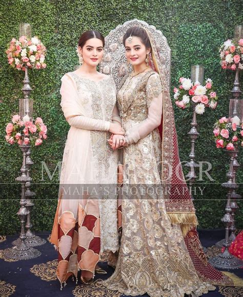 Pin By Munazza J On Celebrities Pakistani Wedding Dresses Pakistani