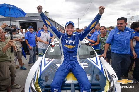 Los grandes cambios que la convierten en la categoría más tecnológica de la gonzalito rodríguez se encontró con agustín canapino y fueron al autódromo de buenos aires para. Agustín Canapino con el Chevrolet Cruze se coronó campéon ...