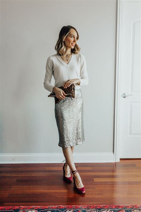 How To Wear A Sequin Skirt For The Holidays Sequin Skirt Outfit