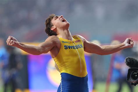 The first world record in the men's pole vault was set by ukrainian athlete serhiy bubka 25 years ago. Sweden's Duplantis sets 6.17m pole vault world record - CGTN