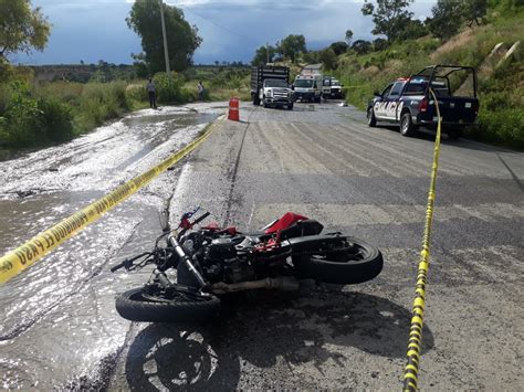 Frente a ellos estaba la costa de lo que hoy es porto seguro, en el estado brasileño de bahía. Motociclista muere al impactarse contra camioneta - El ...
