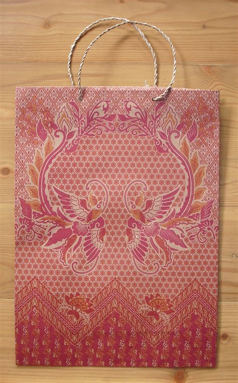 0857 4208 4400 percetakan paper bag gratis desain dengan harga murah di jogja dan jambi, hubungi kami : TOKO SINAR BUANA: JUAL PAPER BAG BATIK MURAH
