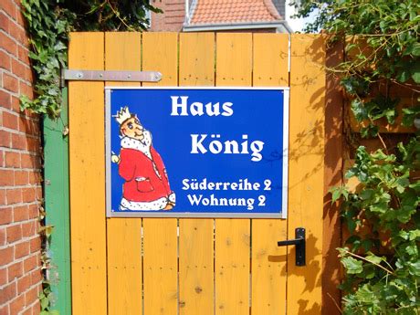 In wenigen gehminuten erreichen sie von hier aus die gemütliche innenstadt mit zahlreichen geschäften, restaurants und cafe´s. Haus Koenig - Borkum