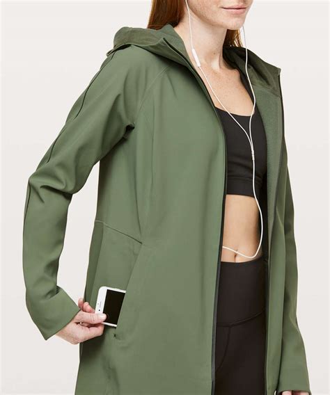 Hotty hot low rise short 4. Lululemon Glyde Along Softshell - Green Twill - lulu fanatics