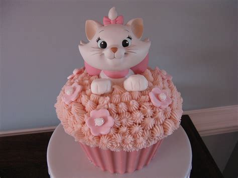 Marie Cake Cute Cake And Cupcake Designs Pinterest Cake