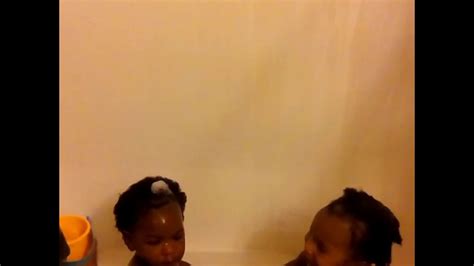 Twins Enjoy First Bath In Big Girl Tub Youtube